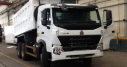 HOWO-A7-8×4-550×397