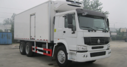 Sinotruk HOWO 6X4 266 HP 20 тонн Грузовик-рефрижератор