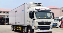 SINOTRUK HOWO T5G 8X4 Грузовик-рефрижератор