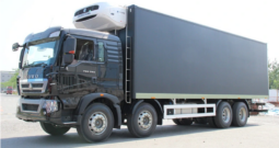 Sinotruk HOWO T5g 8X4 340HP 25 тонн Грузовик-рефрижератор